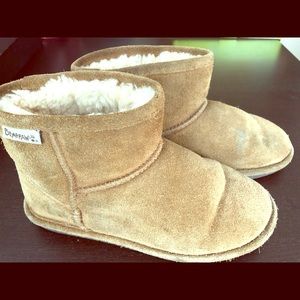 Bearpaw Suede Short Boots